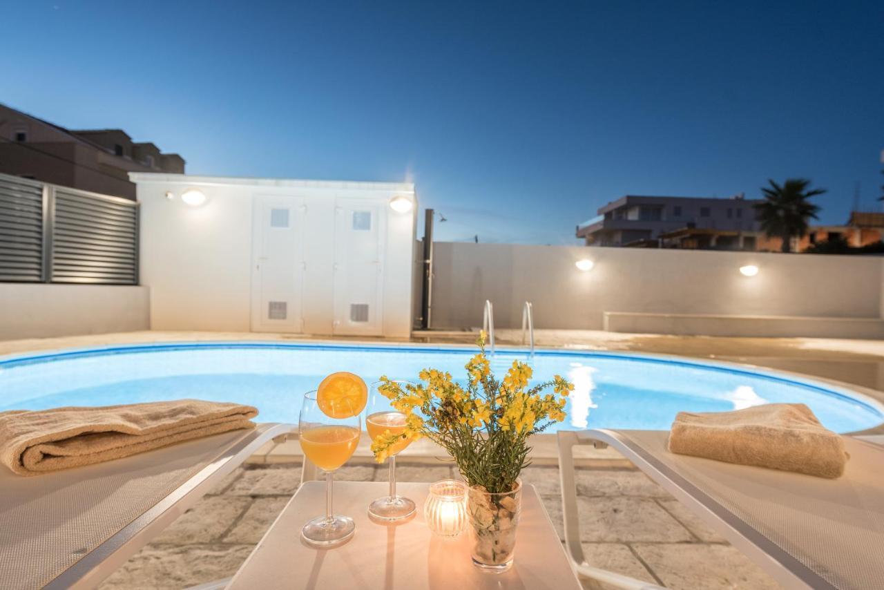 Villa Lena Luxury Apartments Novalja Ngoại thất bức ảnh