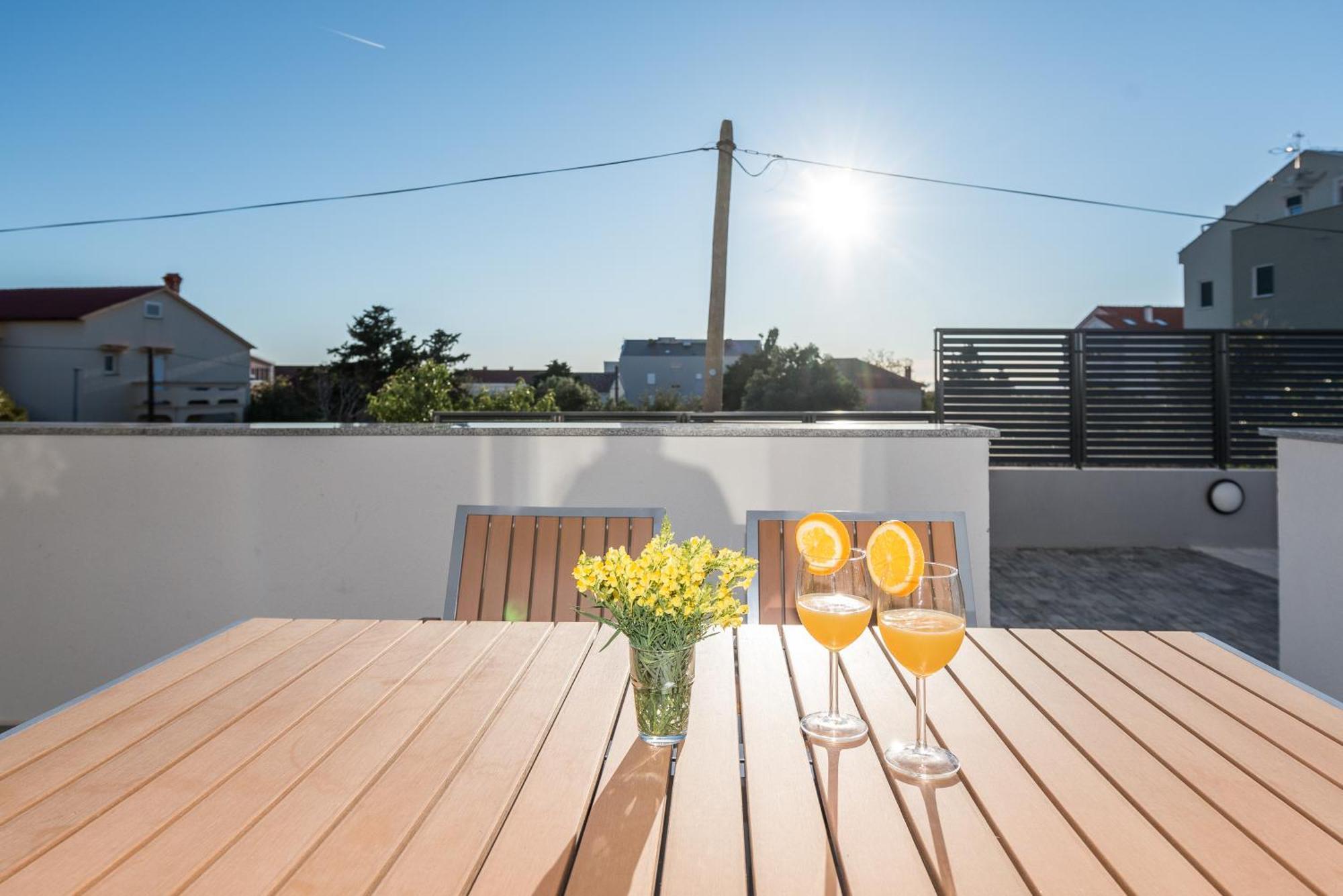 Villa Lena Luxury Apartments Novalja Phòng bức ảnh