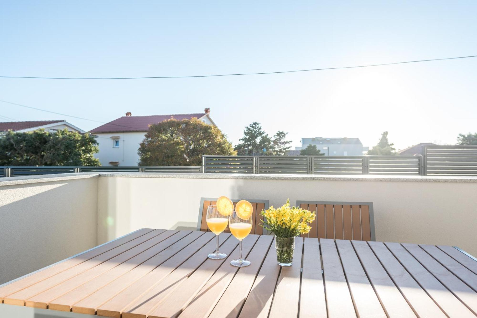 Villa Lena Luxury Apartments Novalja Phòng bức ảnh